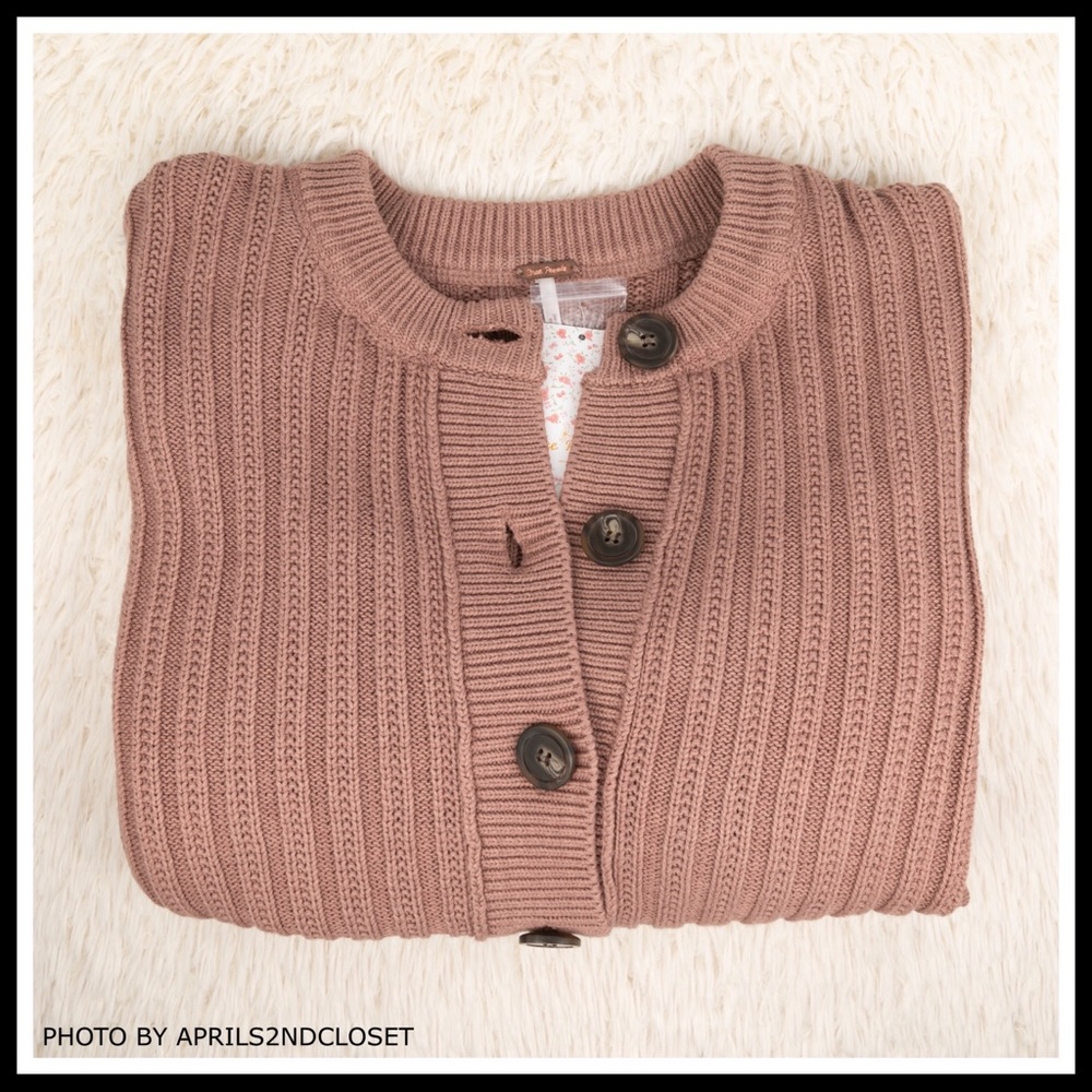 ❗️6-HOUR SALE❗️FREE PEOPLE LUXE KNIT CARDI A2C - Picture 5 of 16
